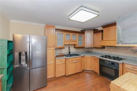 1815 Live Oak Drive Portland TX 78374