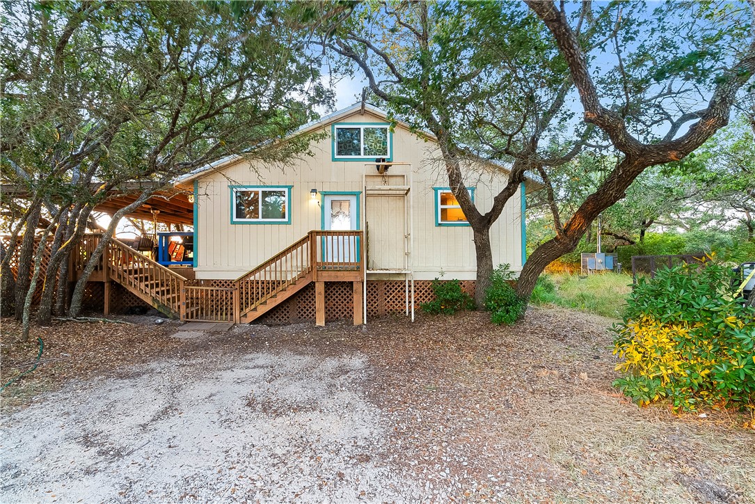 2301 Lone Star Road Rockport TX 78382