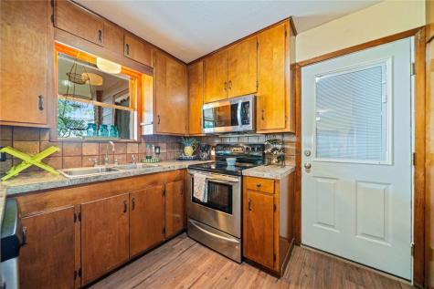 639 SW 10th Street Premont TX 78375