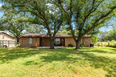 639 SW 10th Street Premont TX 78375