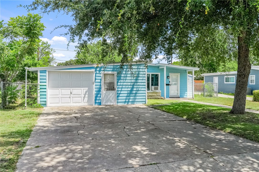 1514 Devon Drive Corpus Christi TX 78415