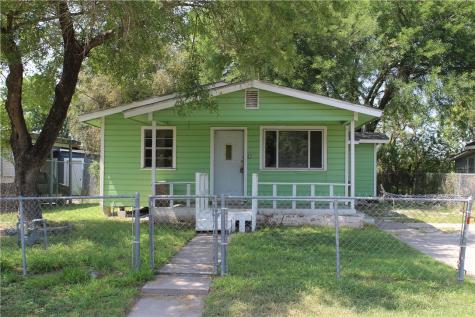 651 Trevino Street Alice TX 78332