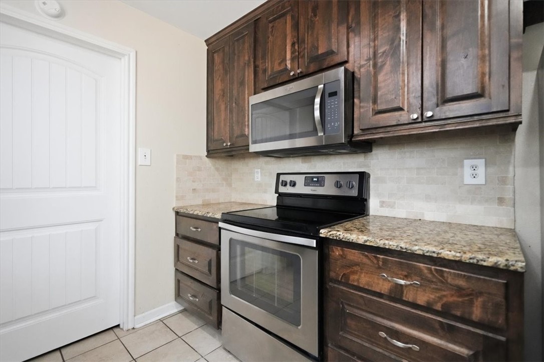 1307 William Street George West TX 78022