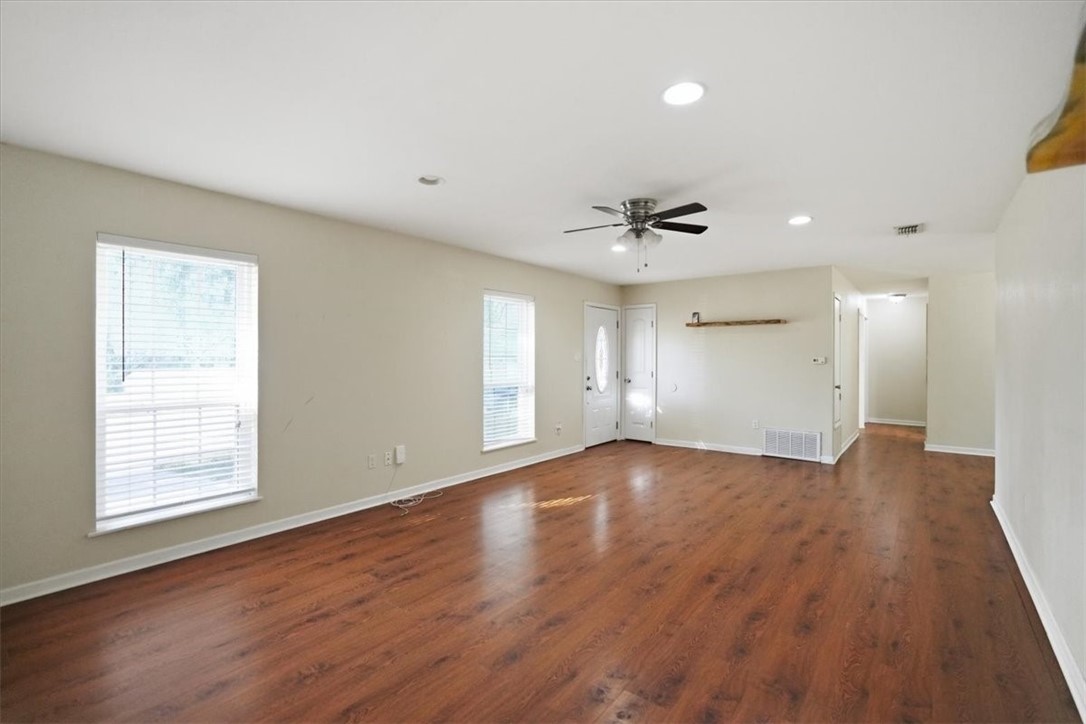1307 William Street George West TX 78022