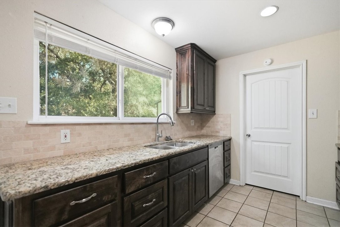 1307 William Street George West TX 78022