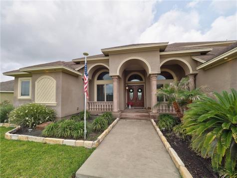 8409 Lago Vista Drive Corpus Christi TX 78414