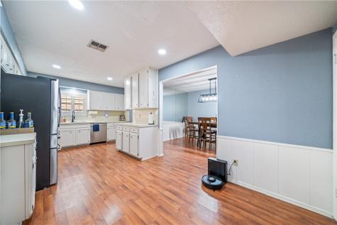 2217 Post Oak Drive Portland TX 78374