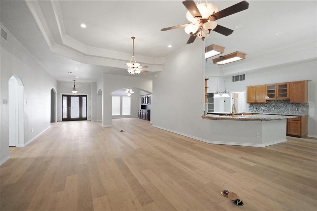 4201 Lake Apache Drive Corpus Christi TX 78413