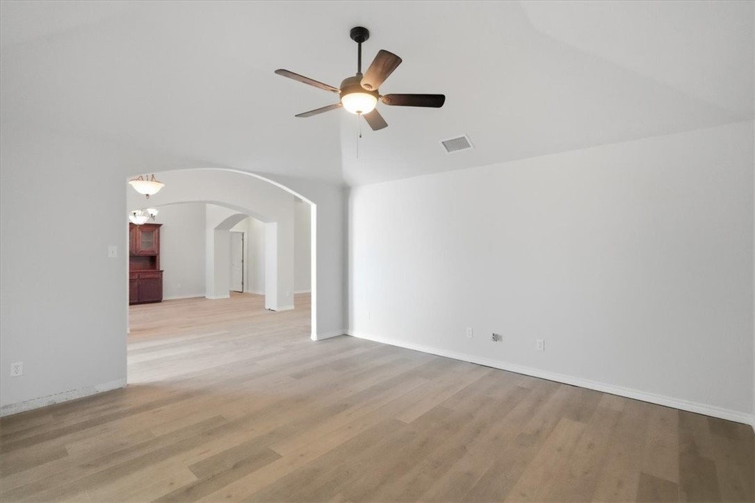 4201 Lake Apache Drive Corpus Christi TX 78413