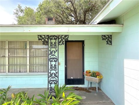 311 W. Ward Refugio TX 78377