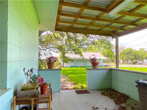 311 W. Ward Refugio TX 78377