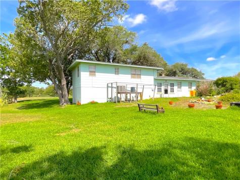 311 W. Ward Refugio TX 78377