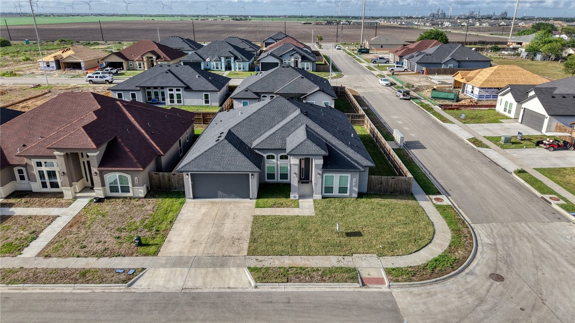 101 Sapphire Street Portland TX 78374