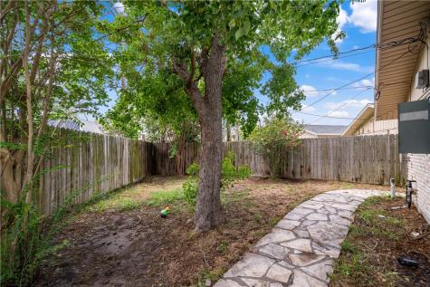 135 Granby Place Portland TX 78374