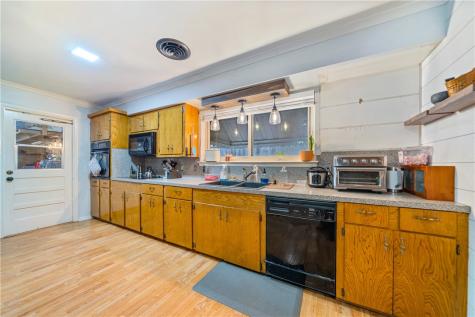 135 Granby Place Portland TX 78374