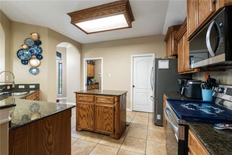 6913 Round Table Street Corpus Christi TX 78414