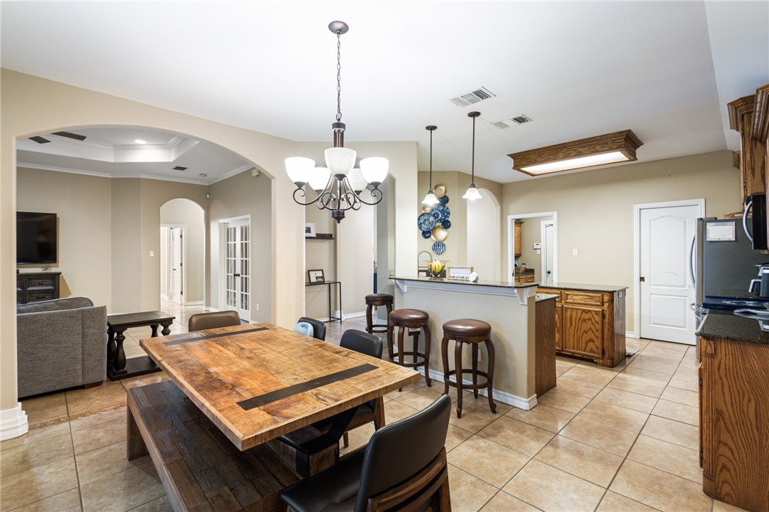 6913 Round Table Street Corpus Christi TX 78414