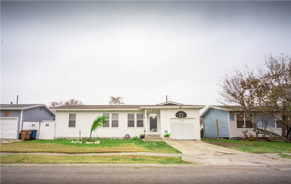 1125 Woodlawn Drive Corpus Christi TX 78412