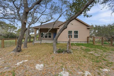 915 S 12th Street Aransas Pass TX 78336