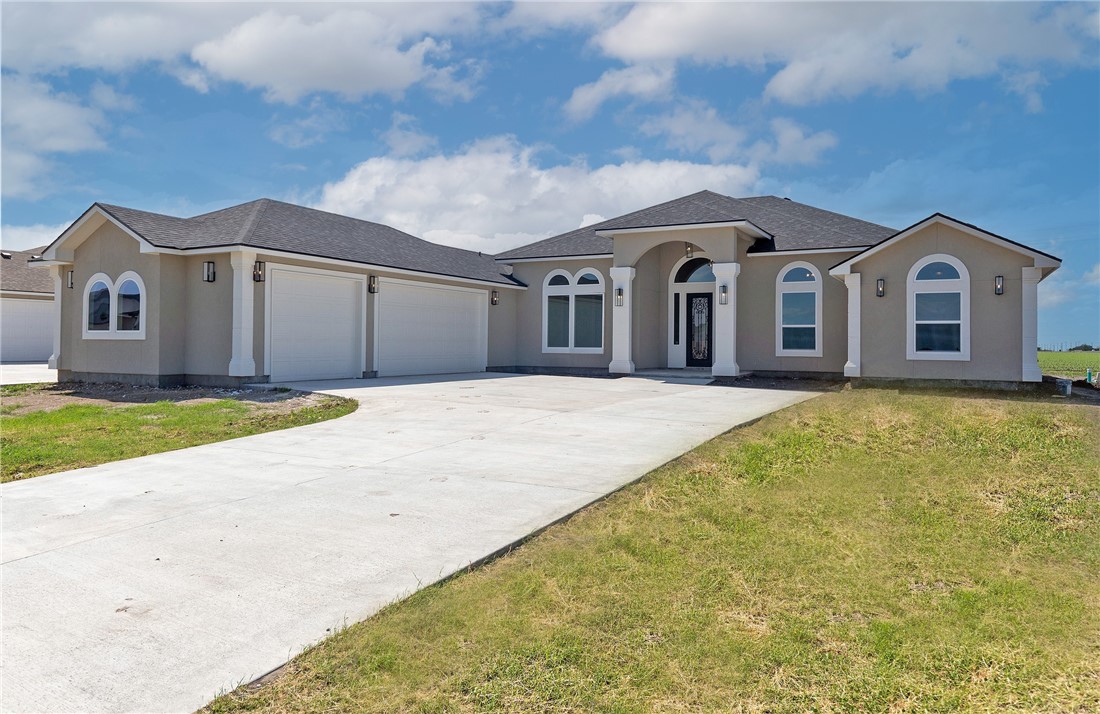 1885 Papa Mori Drive Corpus Christi TX 78414