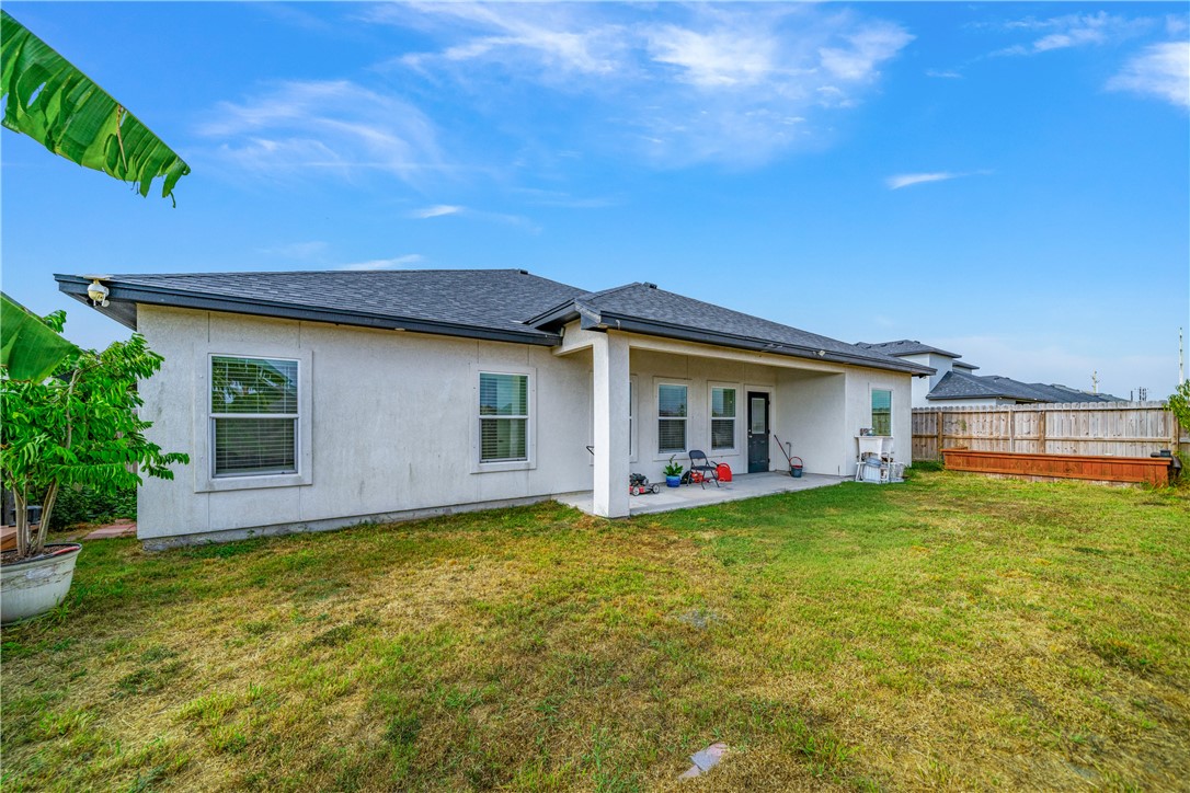 7222 Latitude Street Corpus Christi TX 78414
