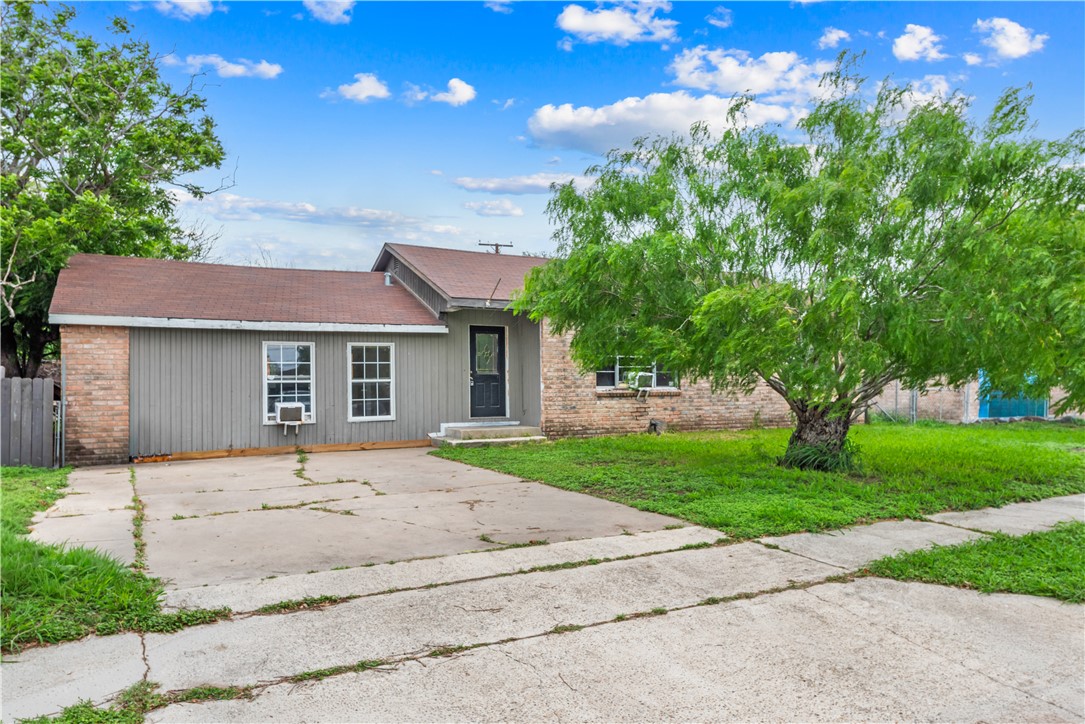 10614 Emmord Loop Corpus Christi TX 78410