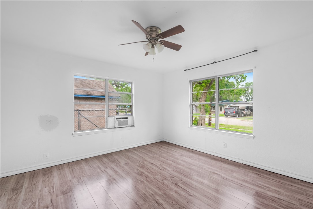 10614 Emmord Loop Corpus Christi TX 78410