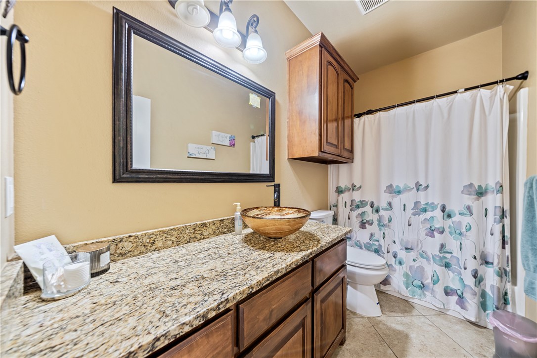 7513 E Lake Drive Corpus Christi TX 78414