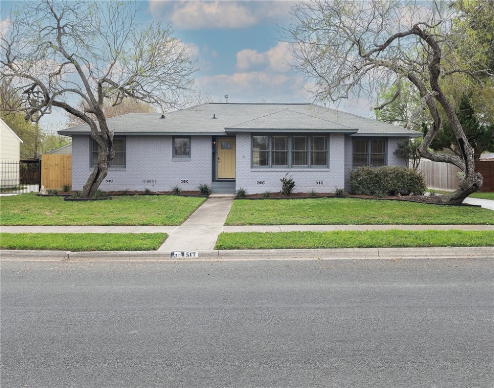 517 Sorrell Street Corpus Christi TX 78404