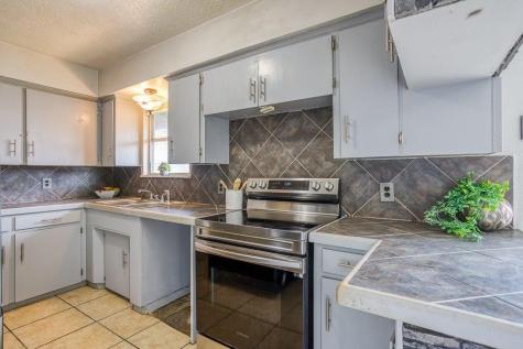 1410 Denver Street Portland TX 78374
