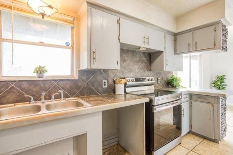 1410 Denver Street Portland TX 78374