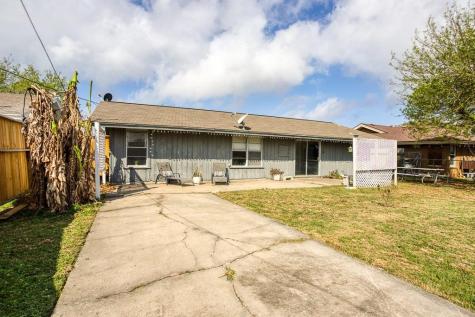 1410 Denver Street Portland TX 78374