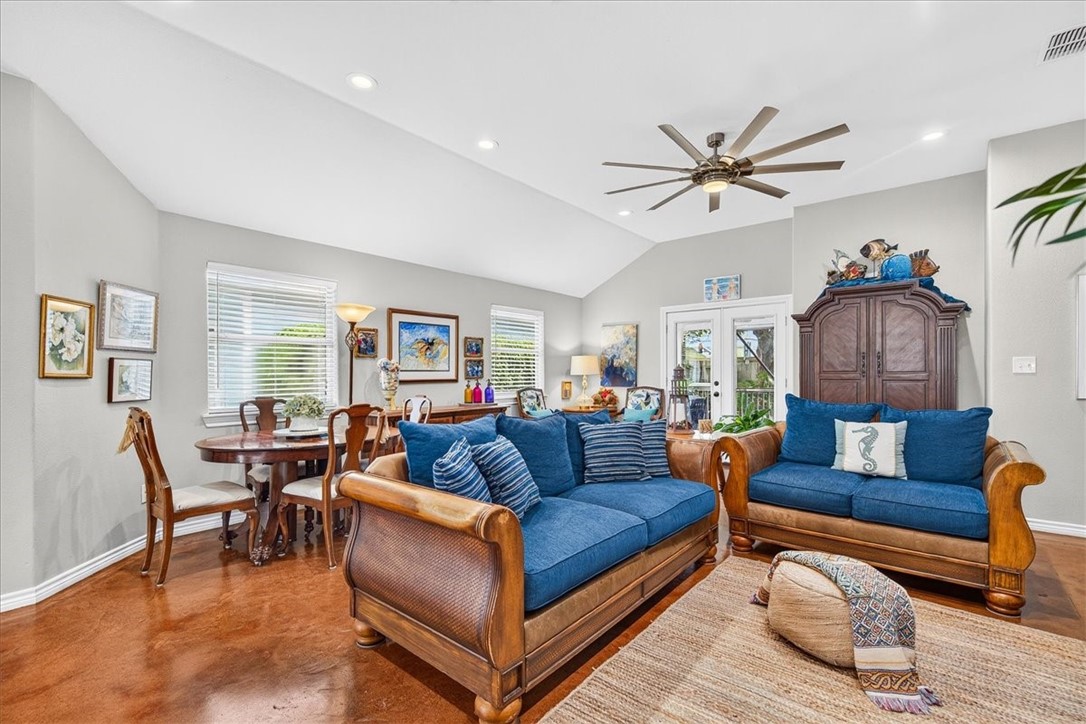 525 Lighthouse Channel Port Aransas TX 78373