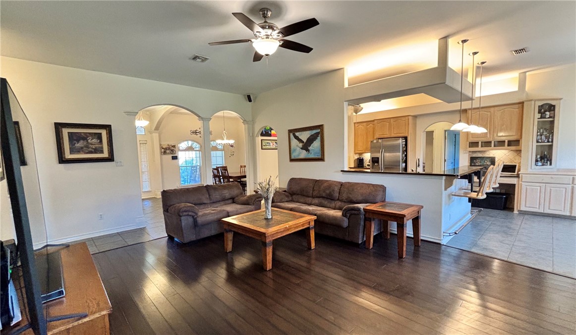 3829 Greystone Drive Corpus Christi TX 78414