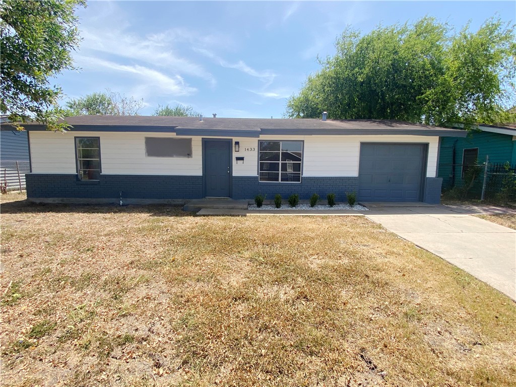 1433 Madrid Drive Corpus Christi TX 78416