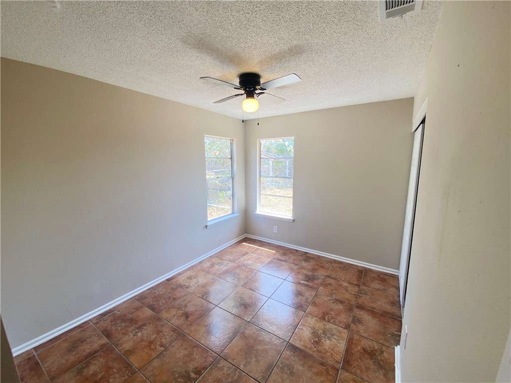 1433 Madrid Drive Corpus Christi TX 78416