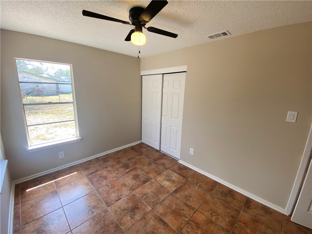 1433 Madrid Drive Corpus Christi TX 78416