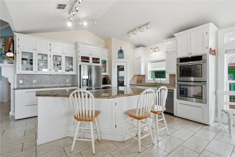204 Bayshore Drive Ingleside TX 78362