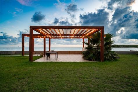 204 Bayshore Drive Ingleside TX 78362