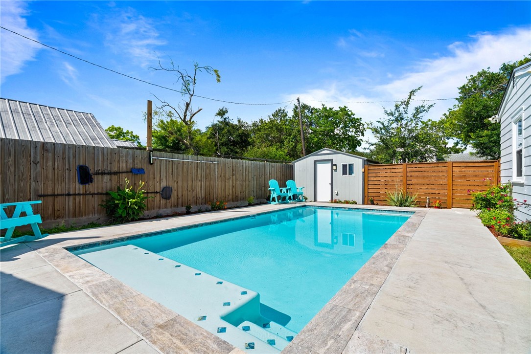 335 Laurel Drive Corpus Christi TX 78404