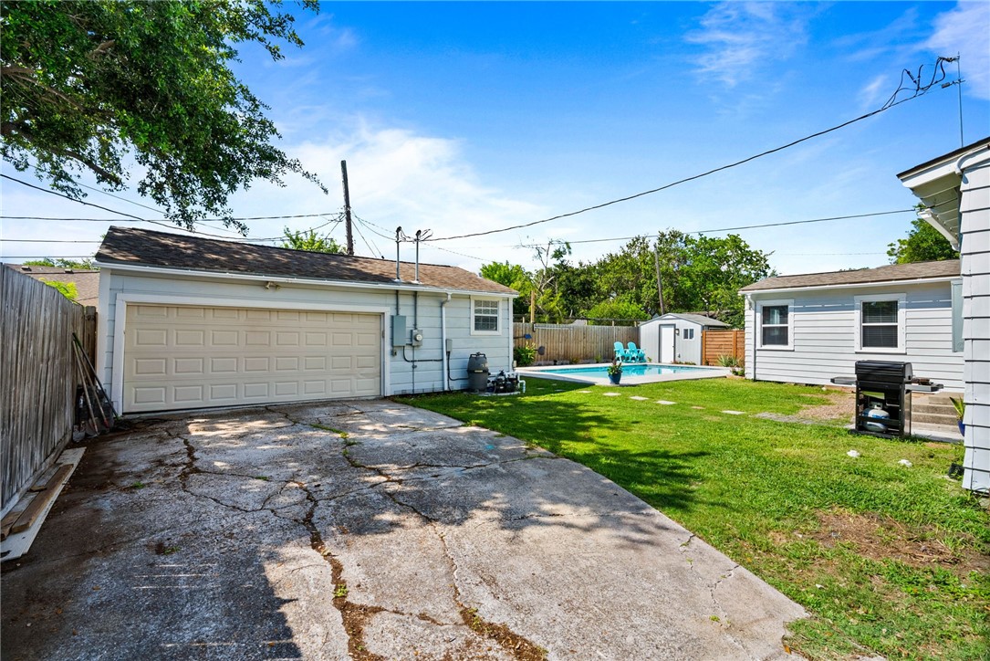 335 Laurel Drive Corpus Christi TX 78404
