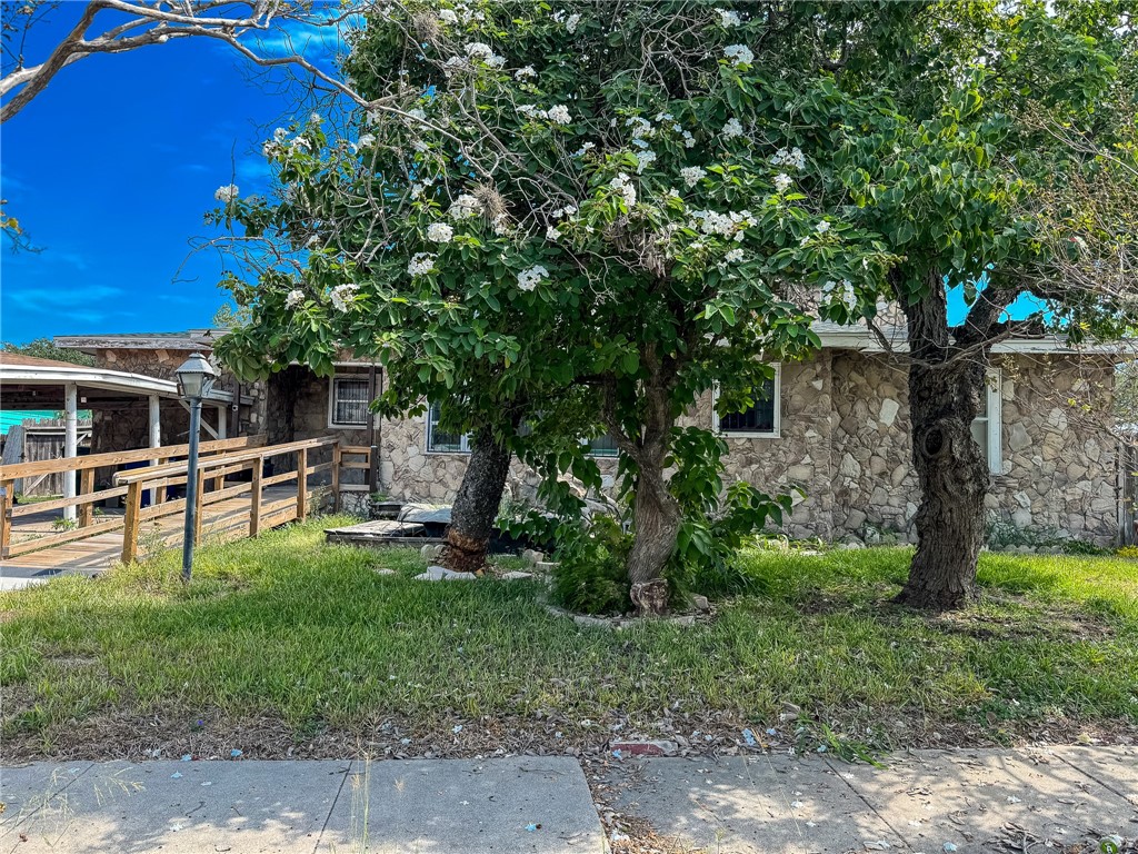 2702 Riggan Street Corpus Christi TX 78404