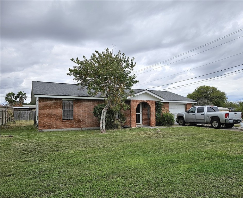 2467 Fogg Avenue Ingleside TX 78362