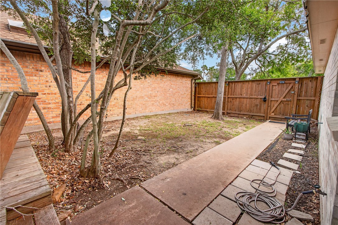 7162 Windbrook Corpus Christi TX 78414