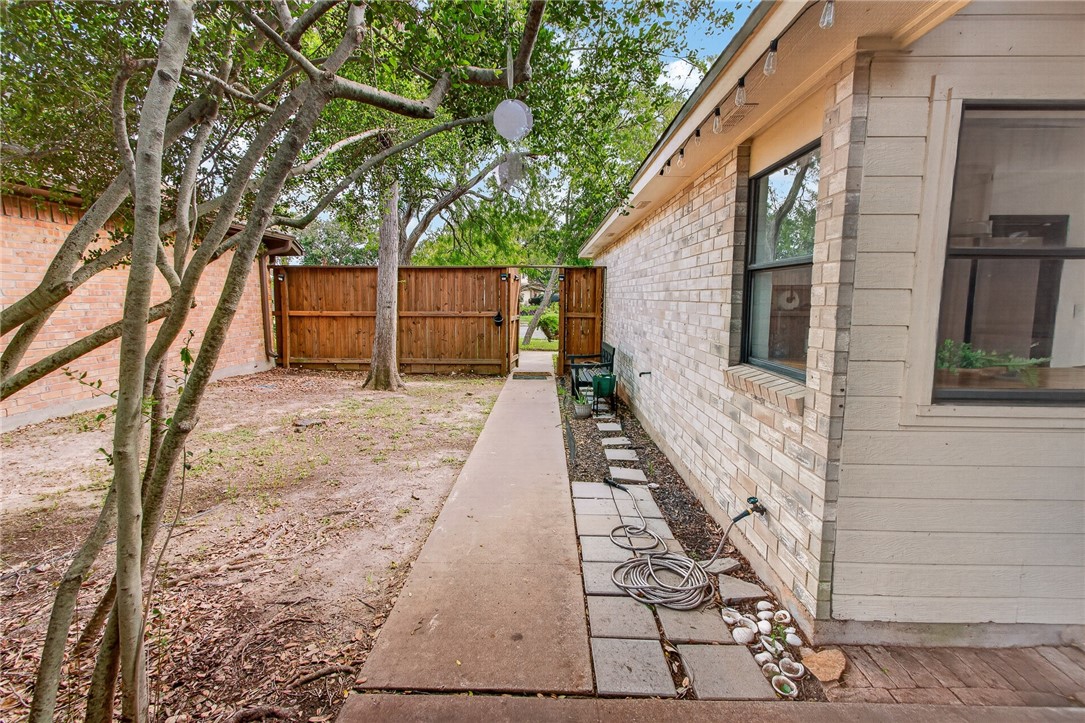 7162 Windbrook Corpus Christi TX 78414