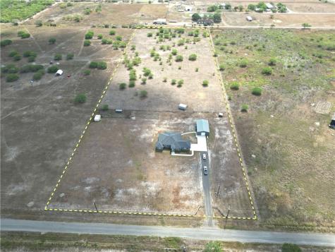 5112 County Road 101 Robstown TX 78380