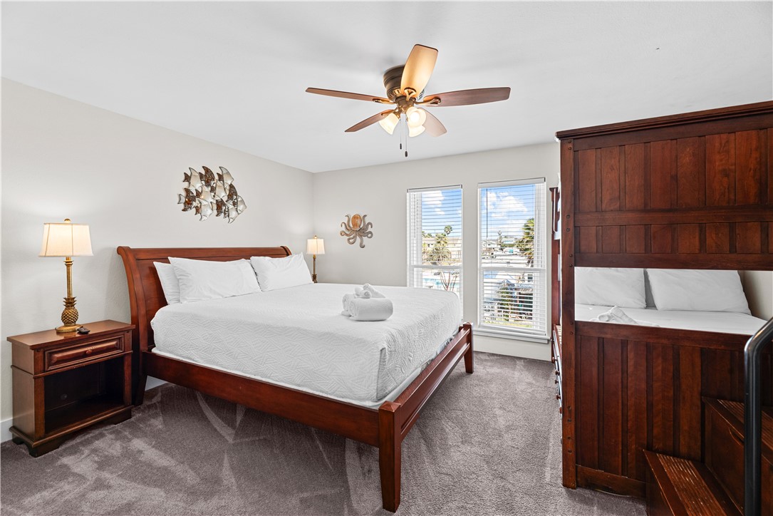 405 W Avenue C Avenue Port Aransas TX 78373