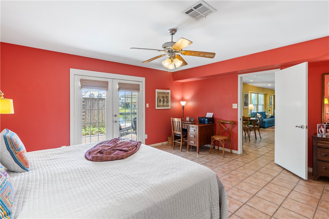 4 Pelican Drive Rockport TX 78382