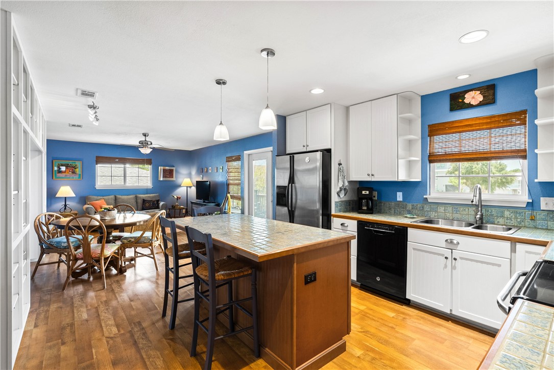 4 Pelican Drive Rockport TX 78382