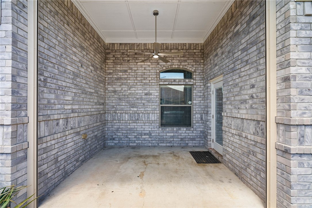 6821 Round Table Street Corpus Christi TX 78414